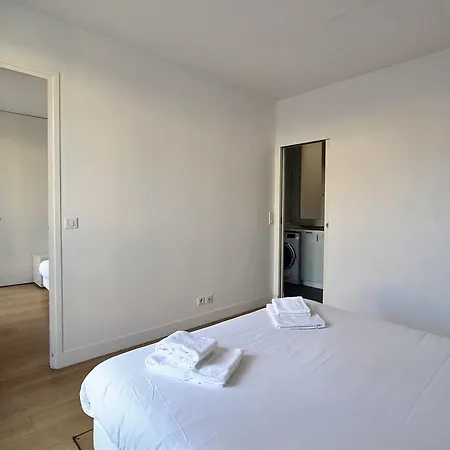 Charlot 2 Paris